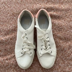 🌸Dolce Vita cloth sneaker